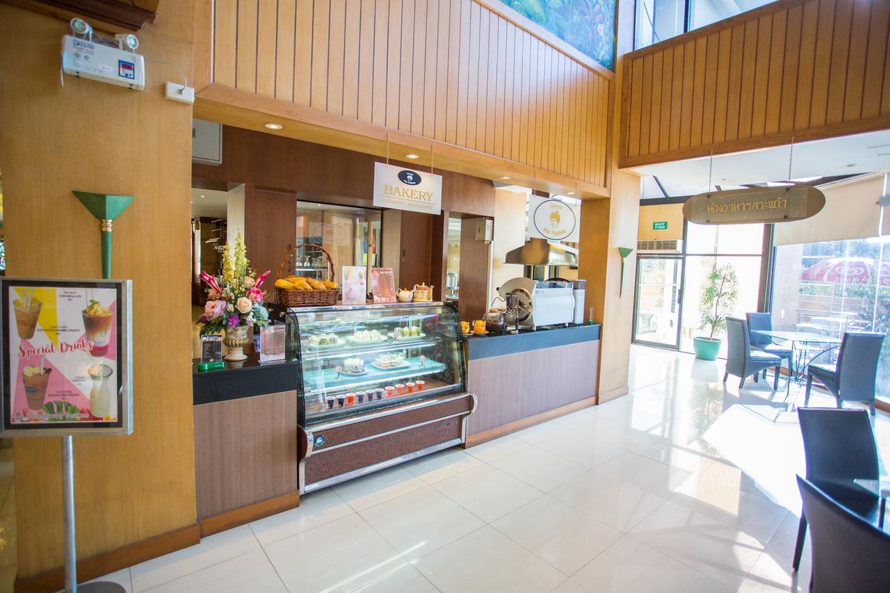 Seeharaj Hotel Uttaradit Exterior foto